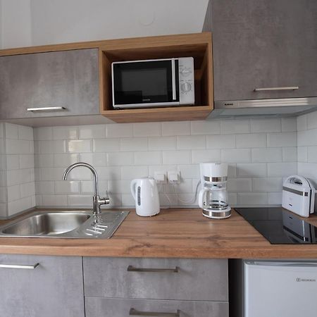 Alios Gaia - Seaside Apartments Nikiti  Dış mekan fotoğraf